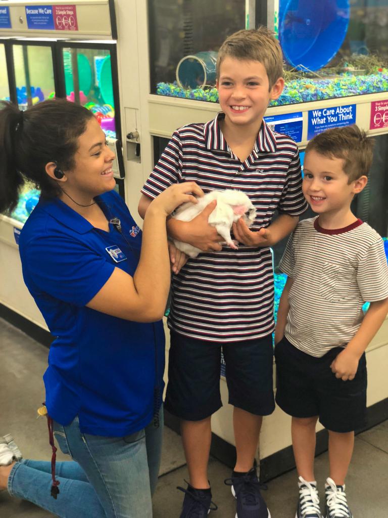 PetSmart South Loop Chicago (LoopPetsmart) Twitter