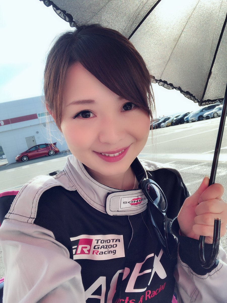 hananan_nan's tweet photo. まだ7時なのか!
もお10時くらいの気分(笑)
今日は長い一日、、(´υ`)
車検終わったとこ〜!
おはようございます!
頑張ります!
#富士スピードウェイ
#エコカーカップ2018
#GRvitz #vitz https://t.co/qdgclR9Z3y