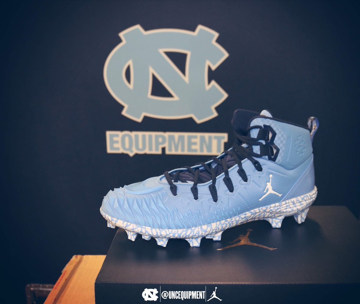unc football cleats