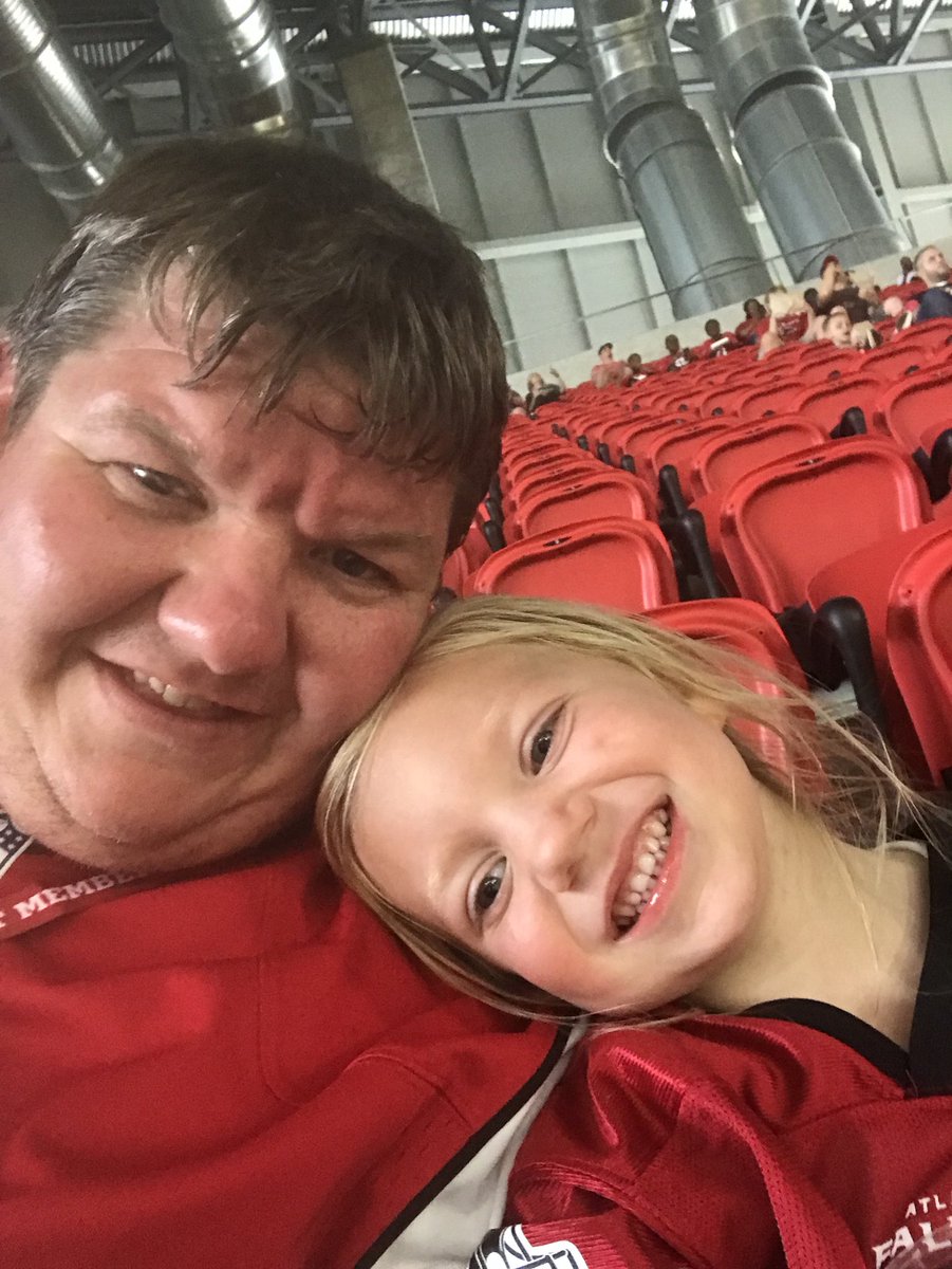 AllenStapler's tweet image. First game for this little falcon fan!! #riseup