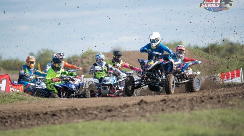 Este Sábado a las 21.30hs te esperamos por <a href="/elgarage_tv/">El Garage Tv</a> con un especial de #Quadcross <a href="/MXdelNorteBsAs/">MXdelNorte/ATVSeries</a> 
Estaremos repasando la segunda manga de todas las categorías de #Bolivar
Con la conducción de <a href="/abelumartinez/">Belén Martínez</a> Y la participación especial de <a href="/GustavoCrespoOk/">Gustavo Crespo Sports</a>