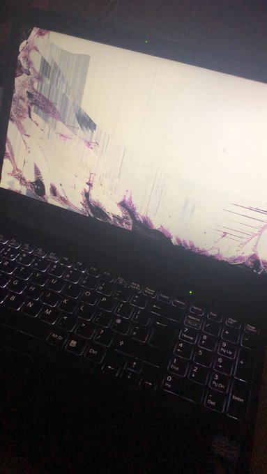My laptop screen 🤦🏼&zwj;♀️😭😭😭 https://t.co/QVwKByFbHp<a href="/tag/mathewmorgan"class="tags"><span>#mathewmorgan</span></a>