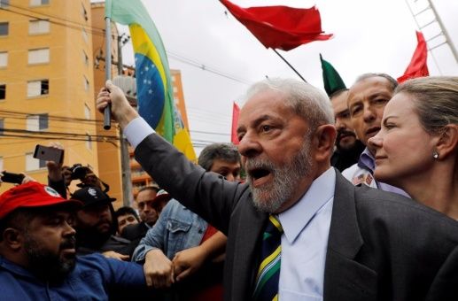 teleSURtv's tweet photo. El Comité de Derechos Humanos de la #ONU determinó que el Gobierno de #Brasil deber permitir la candidatura de #Lula → https://t.co/gf15pDPWJg 
#ONUcomLULA https://t.co/dcOtA0qNlF