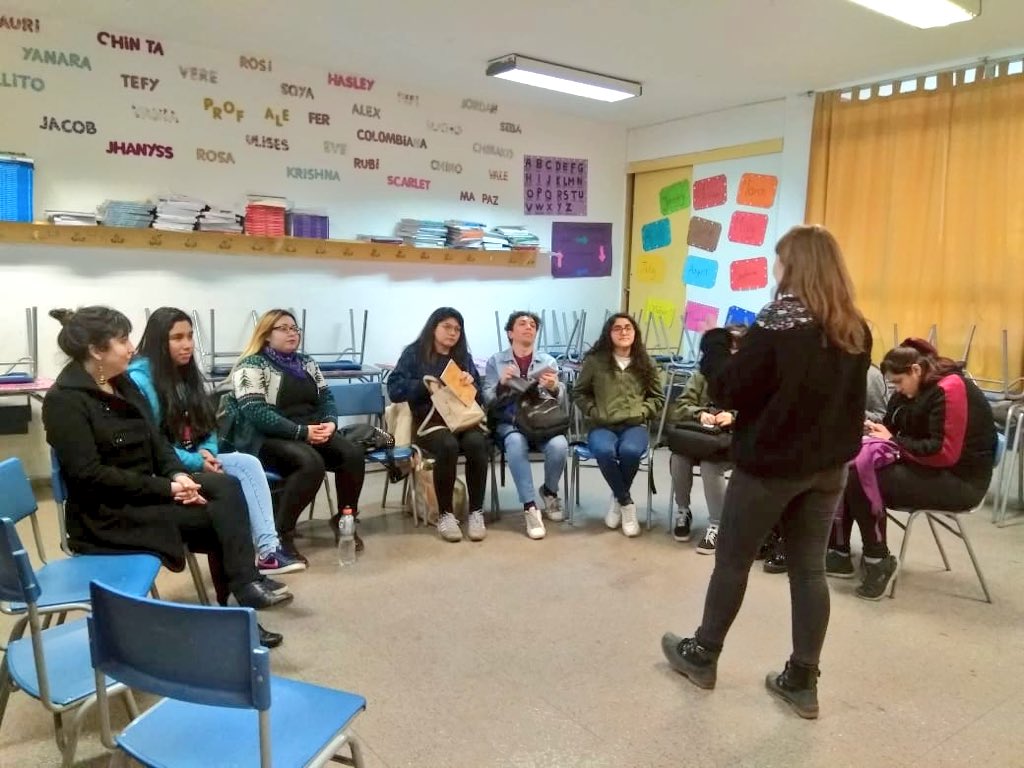 Esta es la 1era de muchas jornadas, con los amigos de <a href="/centroGAM/">Centro GAM</a> y su escuela JÓVENES AL TEATRO donde participan jóvenes de la Escuela de <a href="/teatro_popular/">Escuela Teatro</a> y del Elenco de Teatro de <a href="/CulturaRecoleta/">Cultura Recoleta</a> acercando nuevas experiencias educativas y culturalesa nuestra comuna. Participa!