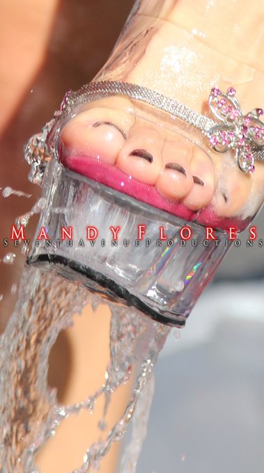 Watch Mandy Flores OFFICIAL ACCOUNT's leaked NSFW photo on TwXstars