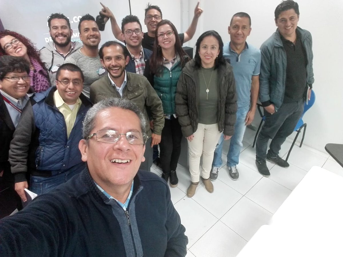 puntestrategico's tweet photo. Finalizan los entrenamientos en #Pamplona de transferencia de metodología fase #DescubrimientodeNegocios @AppsCo  @Ministerio_TIC  con el apoyo de #PuntoEstrategico operador nacional de la convocatoria.
#AppsCoPorColombia #AppsCoEsEmprendimiento #AppsCoEsInnovacion https://t.co/ManQgQM6HA