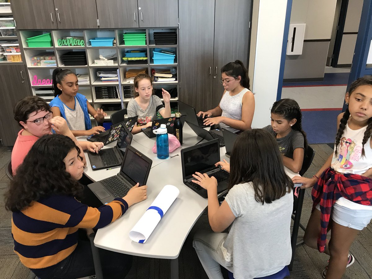 Awsmang's tweet photo. #bestyear #bestyearever #bestyearyet #WeAreDelSol #DelSolJUSD #STEAM #WeAreTheFuture #JUSDShares #TheFutureIsBright @DelSolAcademy https://t.co/un31InBzsF