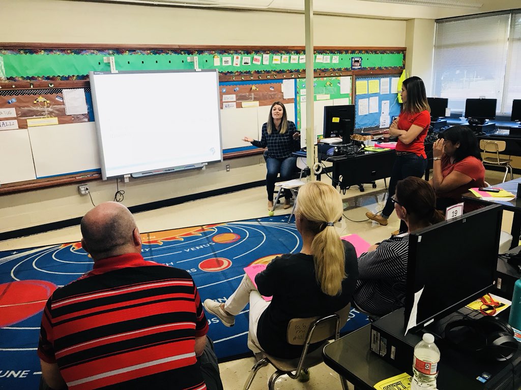 SuttonES_HISD's tweet image. An outstanding morning of Literacy, Data, and SEL support by our extraordinary In-House experts! #SuttonPLS #SuttonPride #AimForGold