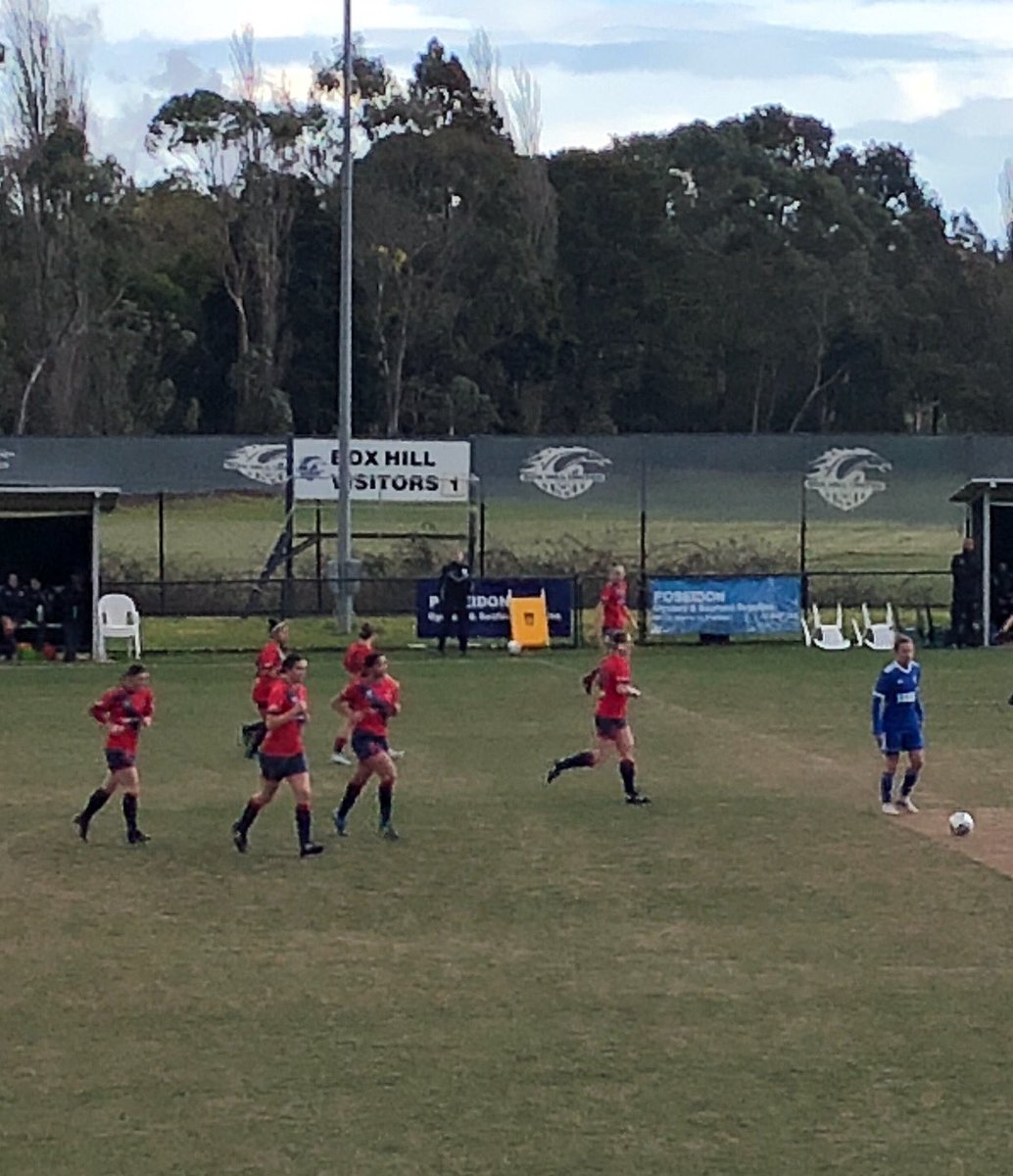 FCAlamein's tweet photo. 15min in 2 - 0 Jacynta scores from a corner let’s go Alamein #wnpl #ffv365 #wnplvic #alwaysalamein https://t.co/OBP0lak8TZ