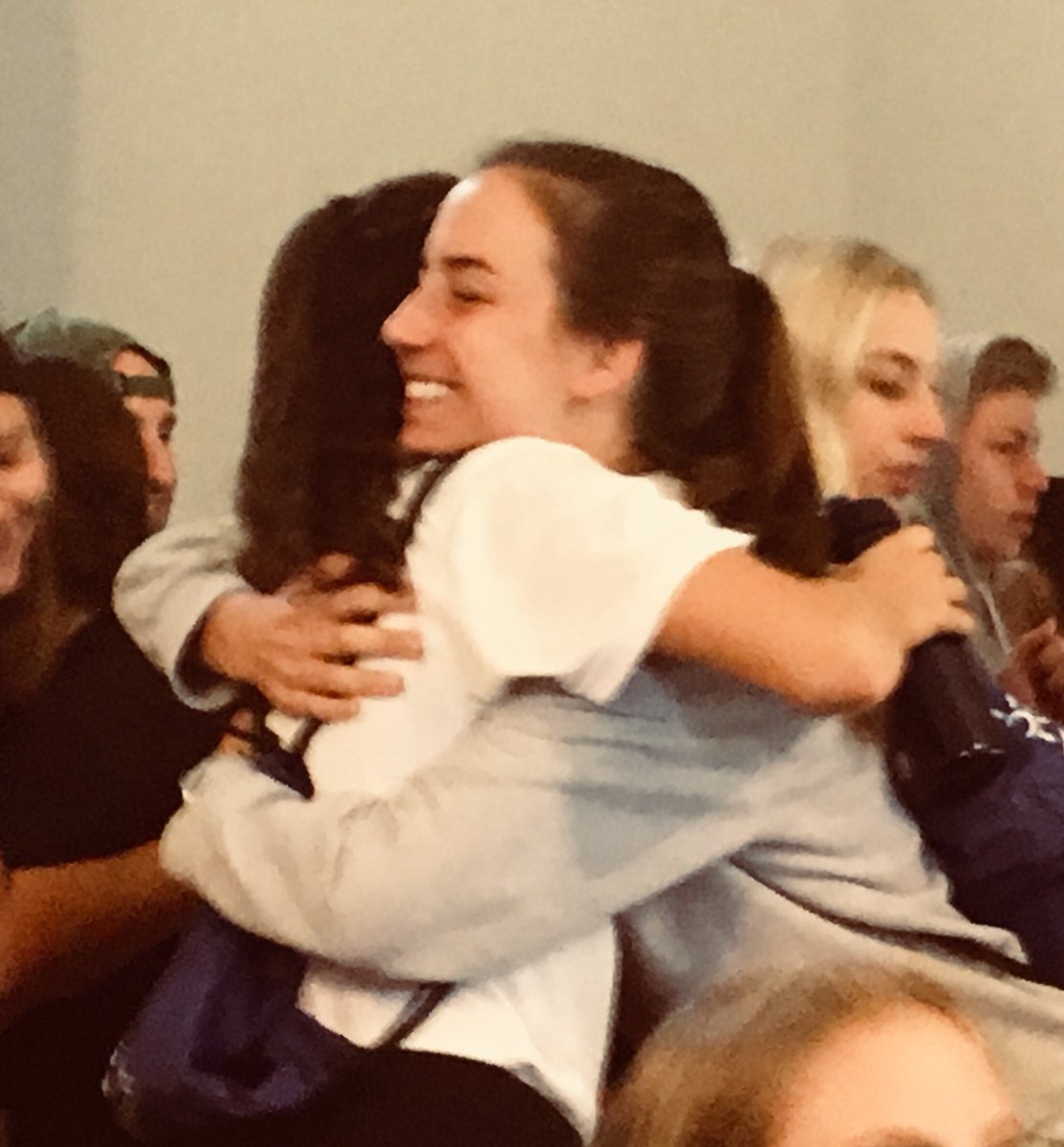 Thank you @CrohnsColitisFn for #campoasis...the warm hug upon departure between my daughter & counselor 💕#connections
