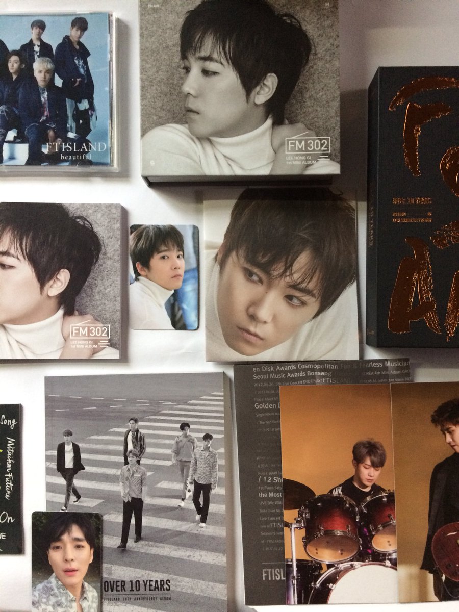 LostDreamer_71's tweet photo. My pretty FTISLAND’s collection 💛💛💛💛💛 #FTISLAND #FT_Pretty https://t.co/v7RAExd4xS