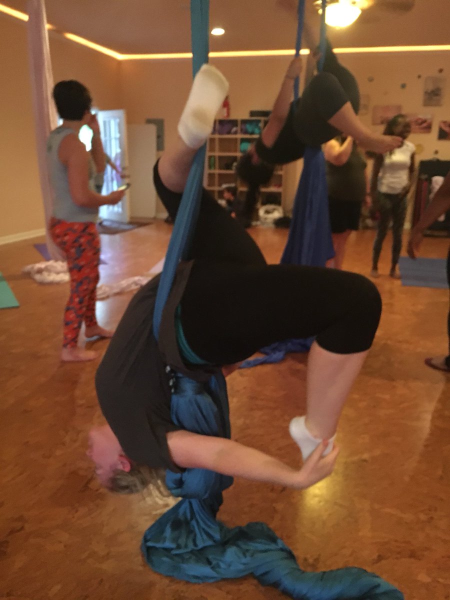 MsSchneiderEDU's tweet image. Thankful for students who include me in their extra-curricular passions! #NeverTooOldToLearnNewTricks #NewComfortZone #ThankfulWarriorTeacher