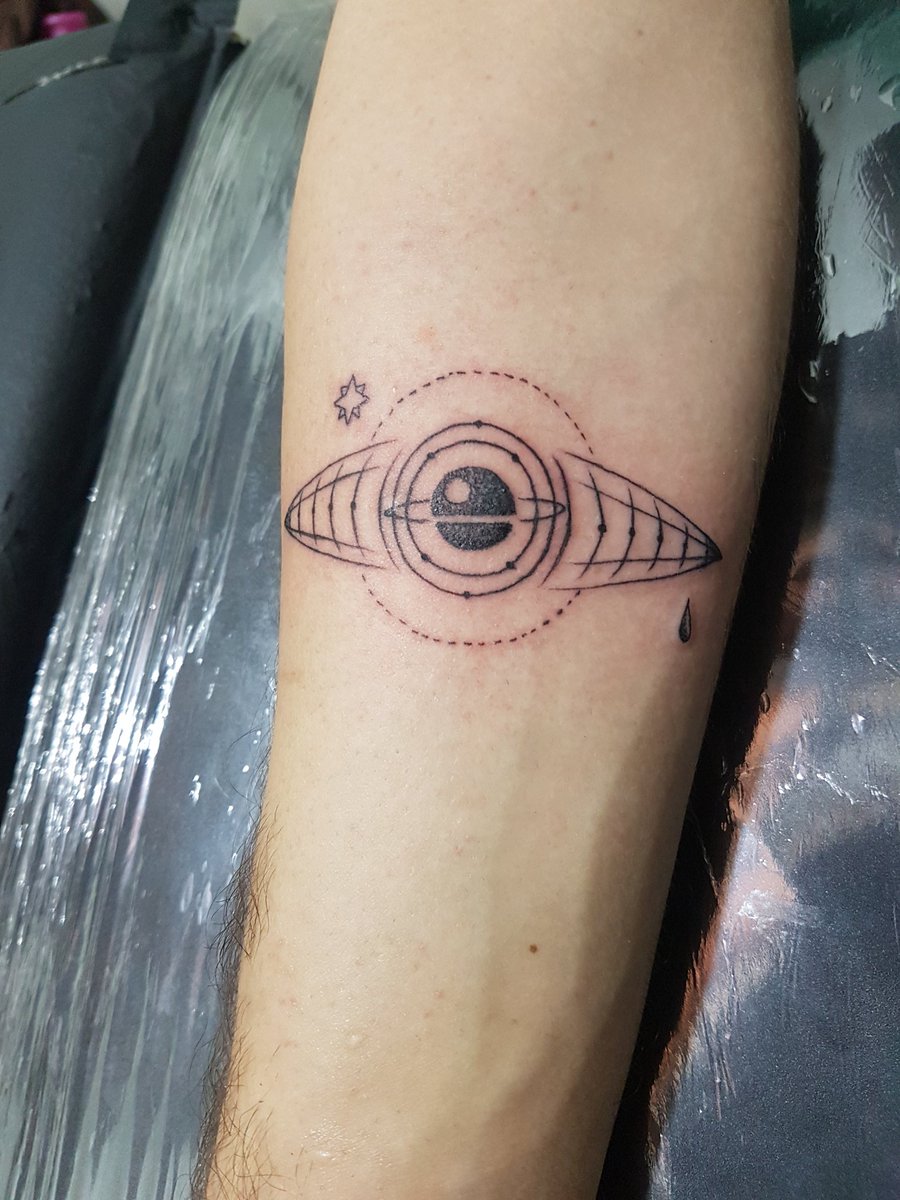 letroulette's tweet image. FINALLY 👁️