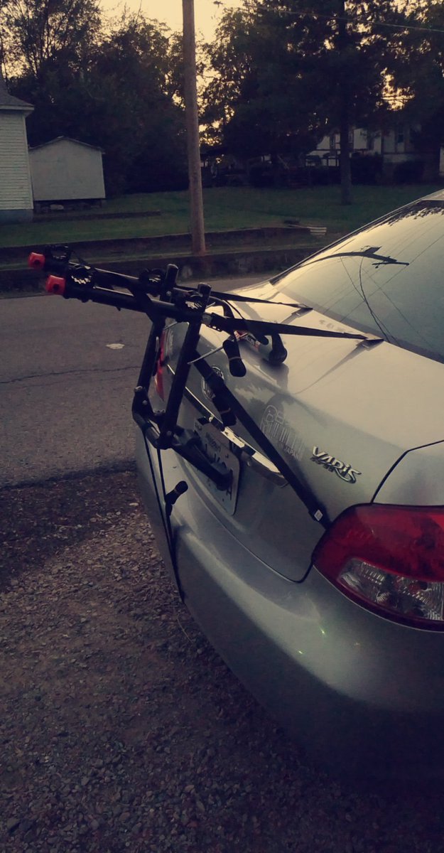 Scrollalex4's tweet photo. Got my bike rack installed onto my car! https://t.co/YoCAmMVMWm