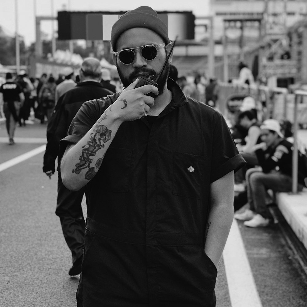 RevistaPICNIC's tweet photo. ¿Conoces el trabajo de @folkmetender? Considerado uno de los mejores fotógrafos musicales de nuestro país y este año se une a nuestro Congreso Picnic Arts Media 2018 para compartir sus experiencias profesionales. Compra tus boletos: https://t.co/UeskHEHh54 #PicnicAM https://t.co/nVD8DbwZIH