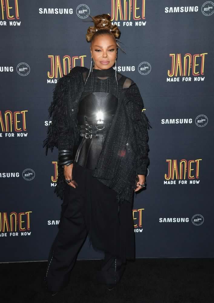 JANETbrsite's tweet photo. Janet Jackson &amp; Daddy Yankee #MadeForNow Single Release Party at SAMSUNG 837 in New York City 
https://t.co/NDErfRWrSL https://t.co/16tnPlJt8d