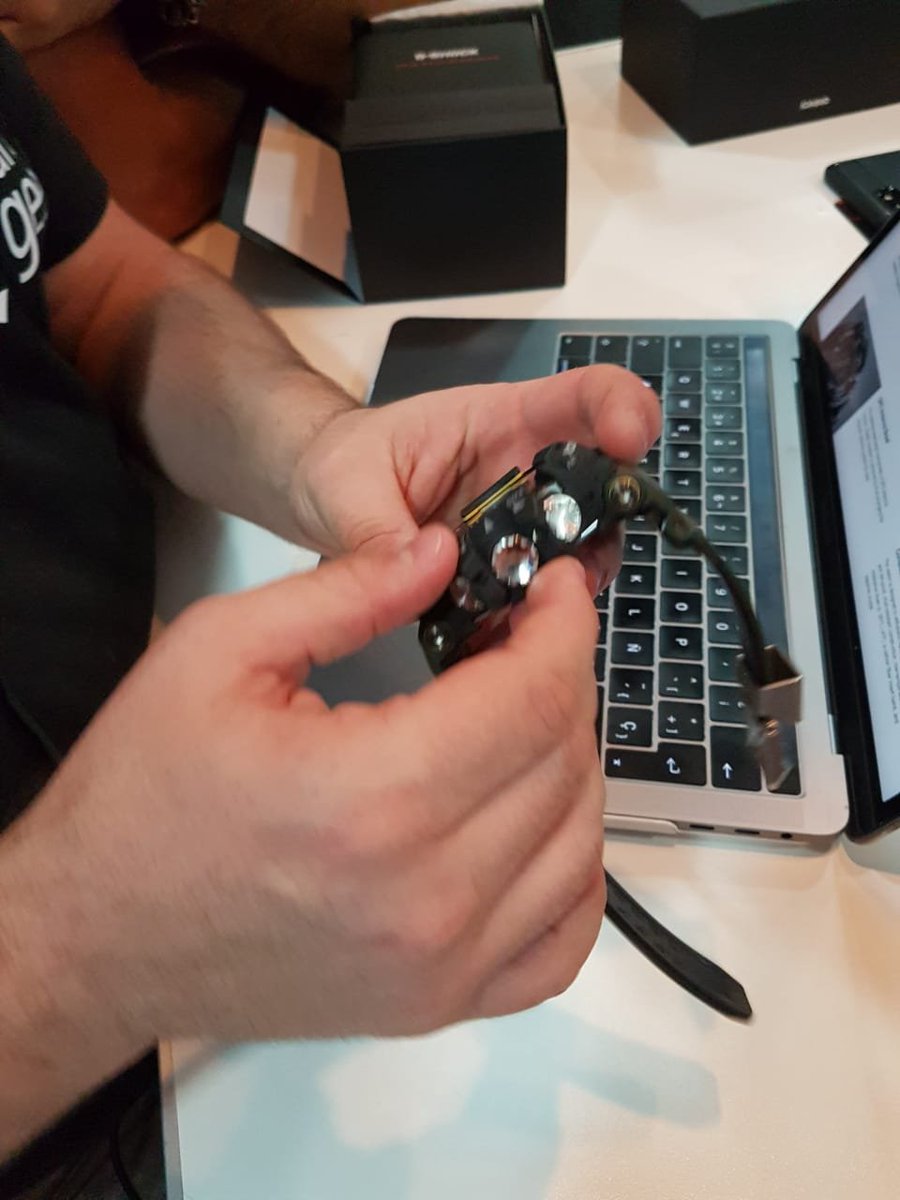 culturageek's tweet photo. #ReseñaenVivo Conoce el increíble reloj #CasioG-ShockRangeman. No te lo pierdas, sumate a @culturageek en @TwitchES --->https://t.co/ujWQhBGiXa https://t.co/Og2bHSsRvj