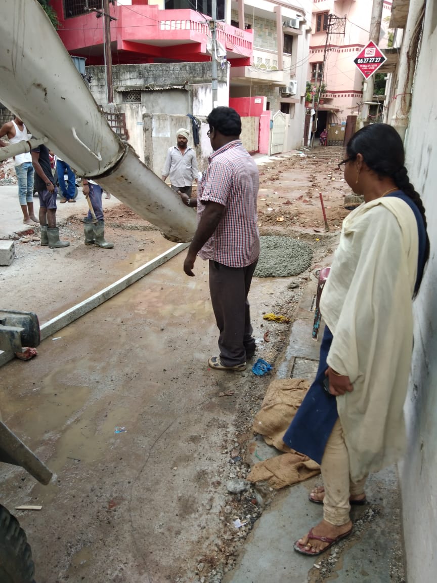 EE_Amberpet's tweet photo. CC road laid in the lane opposite to Bharatiya vidya Bhavan, Basheerbagh in Amberpet circle. https://t.co/L59OM3Gi8I