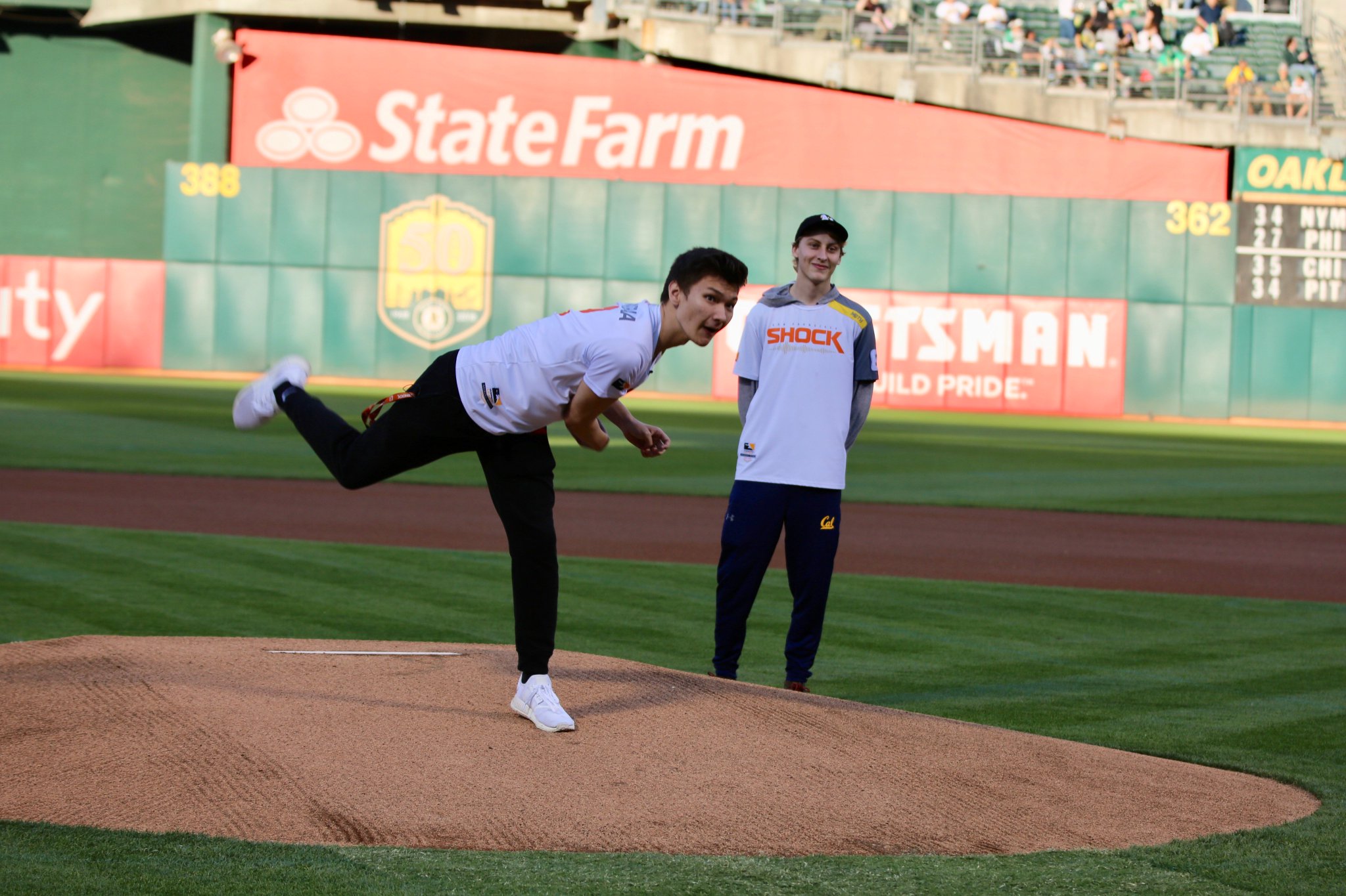 Oakland Athletics 🌳🐘⚾️ on Twitter "Nice job on tonight's first pitch