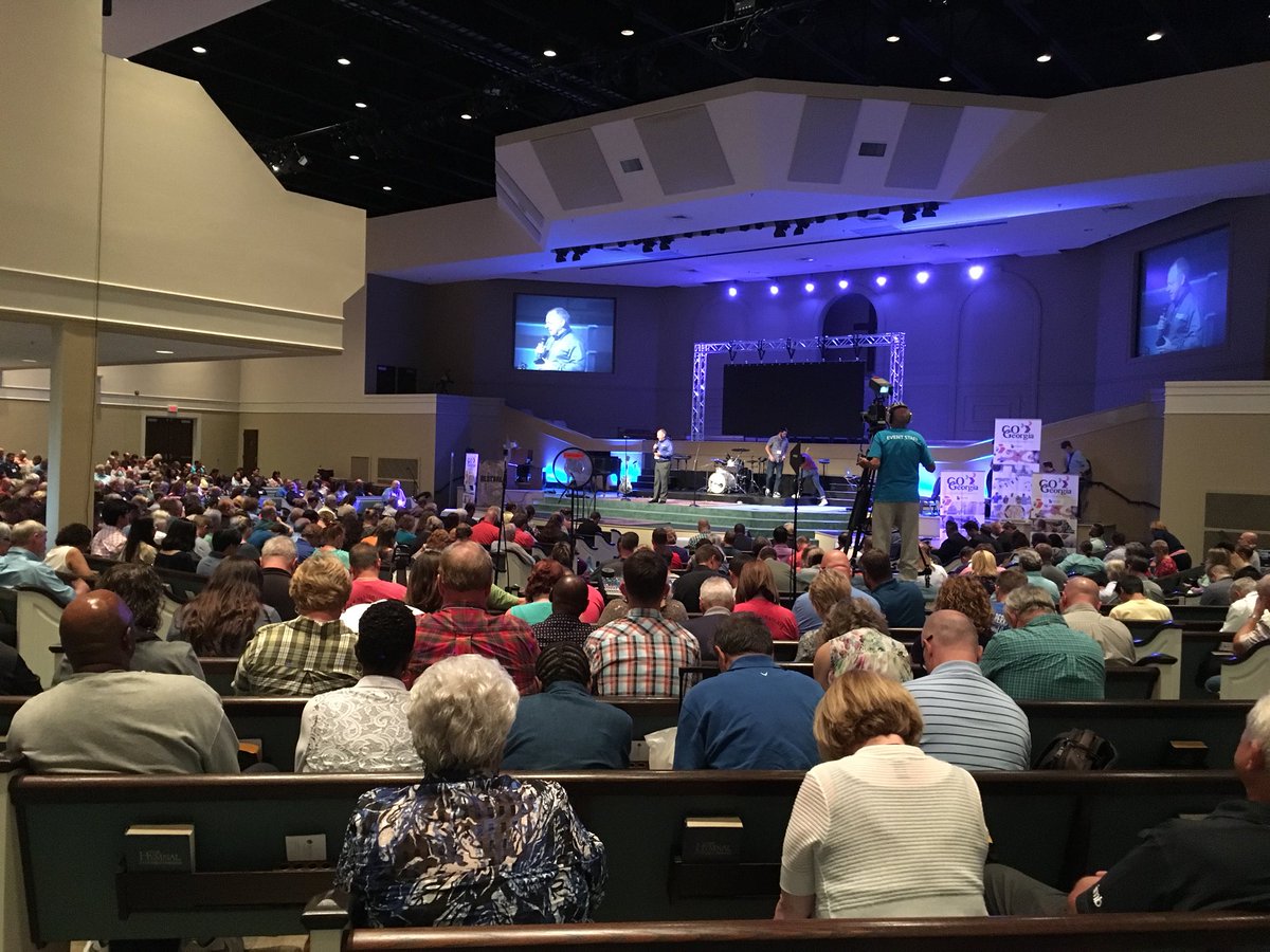 GaPublicAffairs's tweet photo. An absolutely awesome day at the @GABaptist #GoGeorgia18 Conf, Mabel White Bapt, Macon! @mikegriffinsr’s class was full & overflowing into the hall both sessions! The worship service & speaking by James Emery White was great! Thanks 2 Tim Smith for leadership! @christianindex https://t.co/o7R1itVf4L