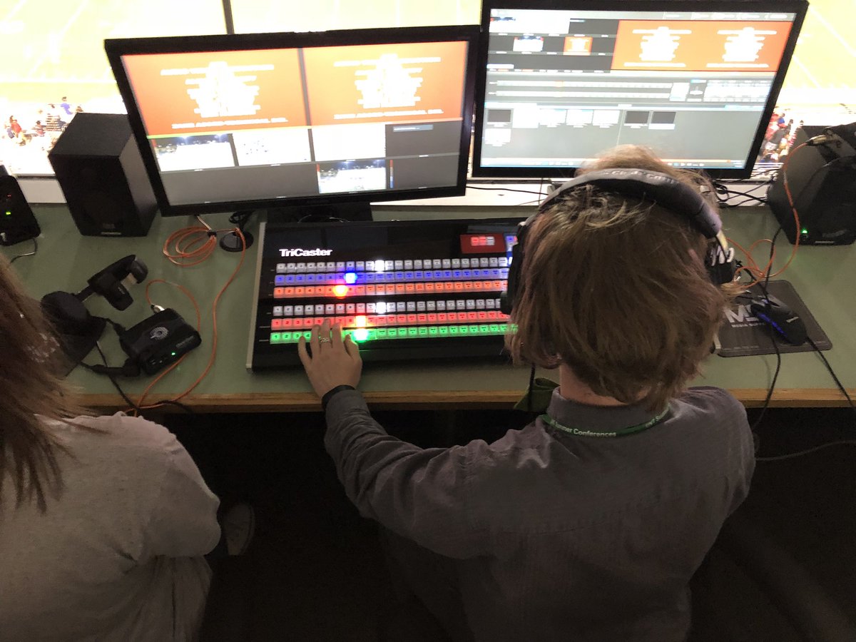 Advanced AVPro class worked hard &amp; learned a lot during tonight’s scrimmage at CH Collins #extramileFridaynight