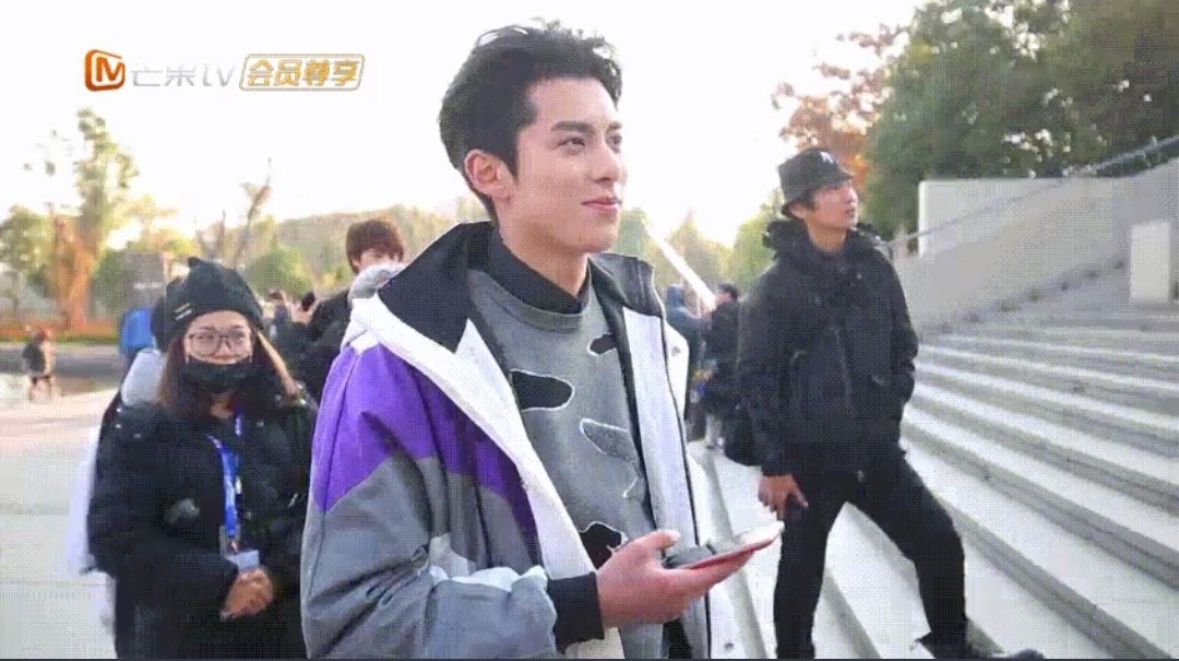 MKxJA's tweet photo. Yue fan lng ang peg😂
#ImNotAShipper
#ImTrying
#SuperControl
#IHateThem😂
#MeteorGarden2018 https://t.co/y56u5BokaE