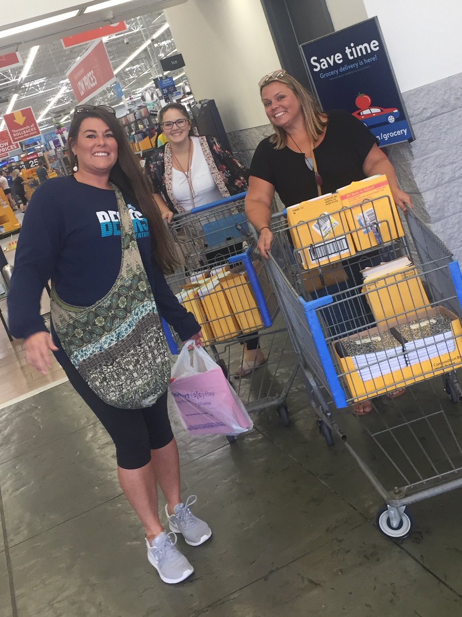 mrscruzgrade1's tweet photo. Team shopping day for more school supplies! #mbebears #mbeisfamily #back2MBE https://t.co/vPBhakFPwI