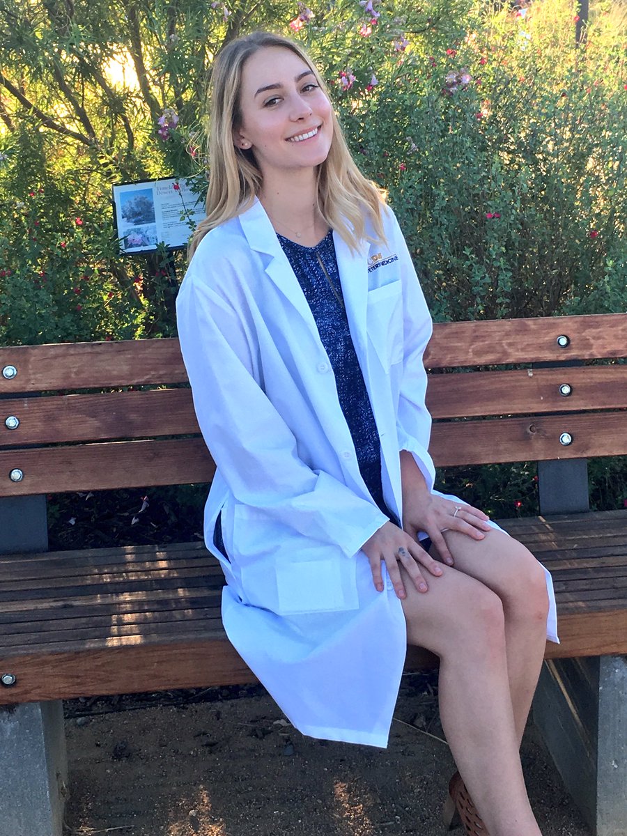 Lucas Giolito on X: Someone got their white coat today!!!I'm so proud of  my beautiful fiancé Ariana for beginning her journey to become a doctor at  the best veterinary school in the