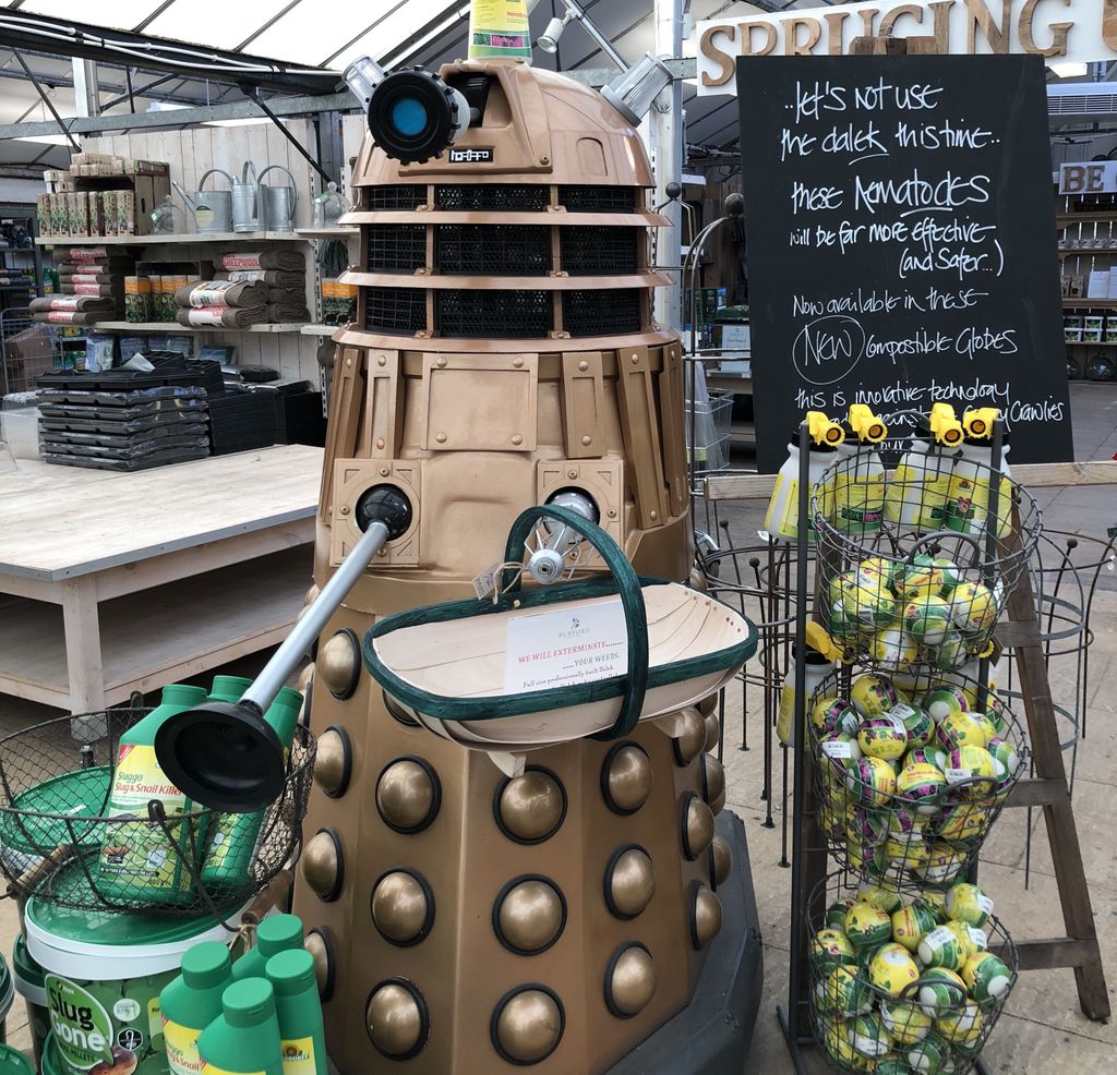 Barracuda_CF's tweet photo. H E L L O   S A T U R D A Y !! 
Now that’s what we call awesome advertising! On our travels and we spot this domesticated Dalek in @burfordgarden 
#BarracudaCardiff #DoctorWho #Burford https://t.co/QCd8fINQ49