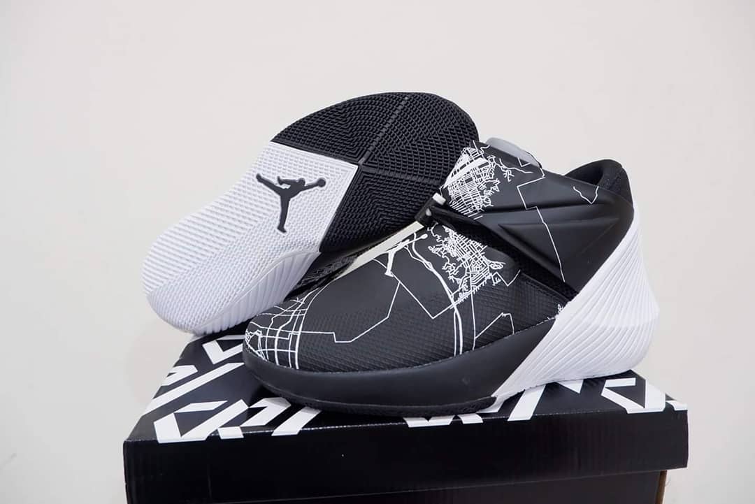 worldfashion202's tweet photo. Air Jordan Why Not 0.1 City Of Flight 2-$64.99-https://t.co/tMMfWW5Hwk
#airjordanwhynot #jordanwhynotzero1 #jordanbasketballshoes #cityofflight #airjordanshoes #jordanfanatic #jordanclub #jordanwhynot #nikesneakers #sneakerstoyou #newshoestoyou https://t.co/TaLIDL9Xsl