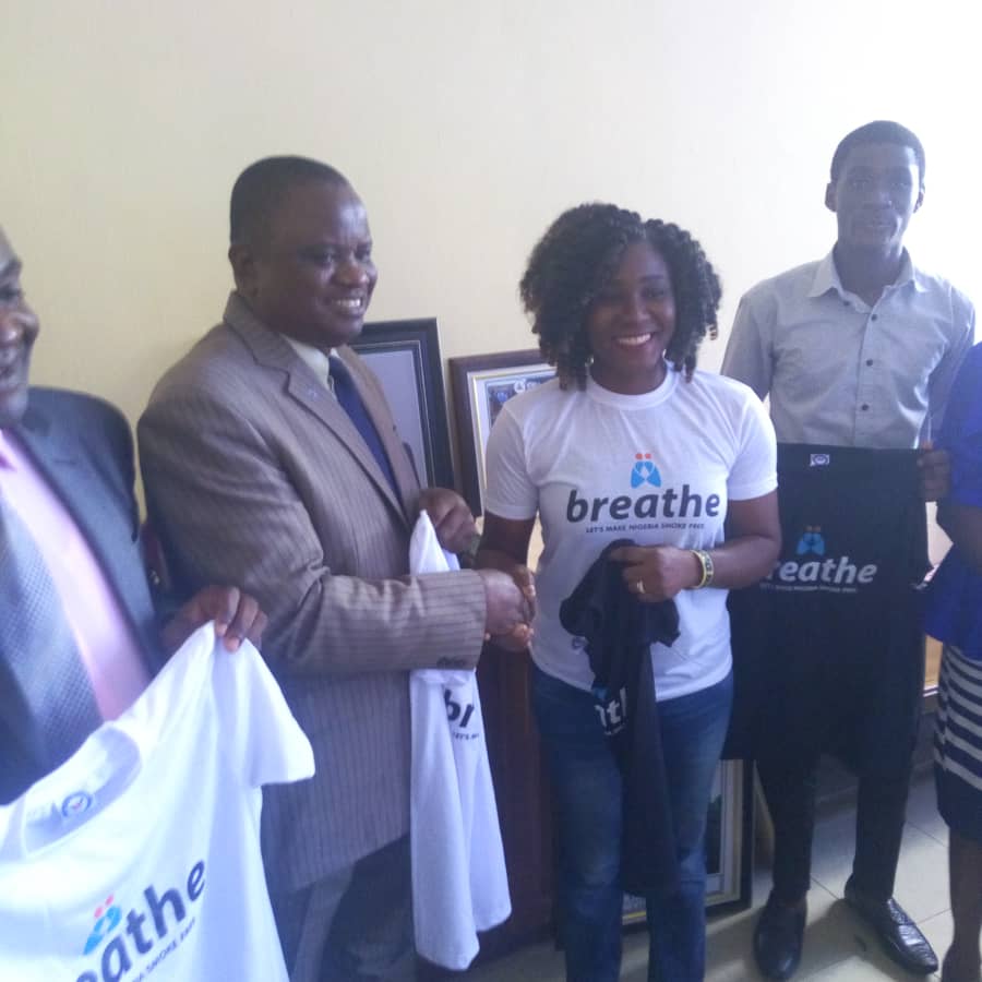 Charnobe's tweet photo. #Edo State Commissioner for Health; Dr David Osifo endorses #BreatheCampaign in Edo State @TobaccoCtrl @tobaccofreeng @IsaacFAdewole @FCTCofficial @WHONigeria #TobaccoControl @SphpnYps @HOchefu @TobaccoFreeKids @ntcanigeria #HPECDI
https://t.co/BnVgiX8sjL https://t.co/NxA2rNQw41