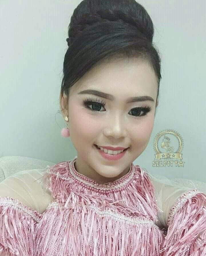i_buser's tweet photo. Merdeka merdeka
#SelfiDiKonserHutRIke73 
@LIDA_SELFI07 
@IndosiarID https://t.co/Q9L55hPyfp
