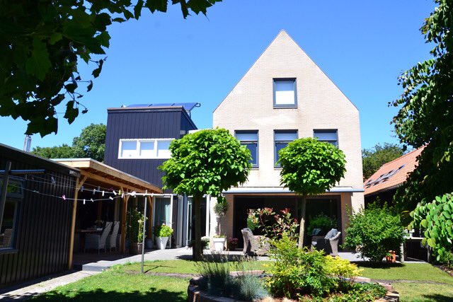 #Vlieland TE KOOP: Vrijstaand woonhuis voorzien van aardwarmte, #gasloos. Ruim bemeten en multifunctioneel te gebruiken.