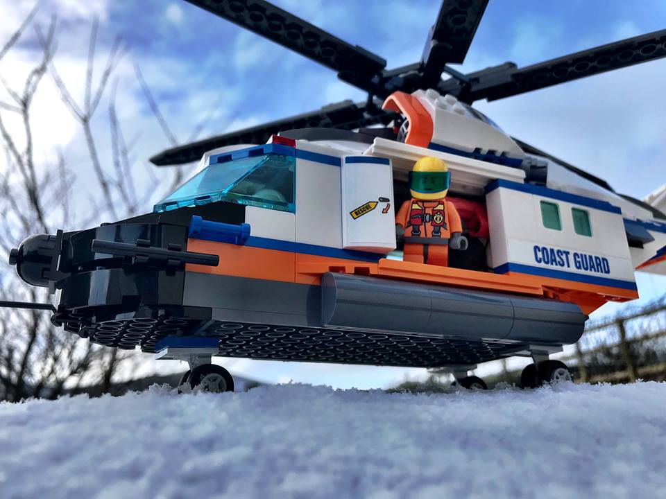 CoastguardTeam's tweet photo. If you're lost at the coast, out at sea or in the hills the Coastguard Rescue Helicopters and crews will come and find you regardless of the time of day or night and in any weathers - it's what we do #999Coastguard #WorldHelicopterDay https://t.co/uCfn2yxzGF