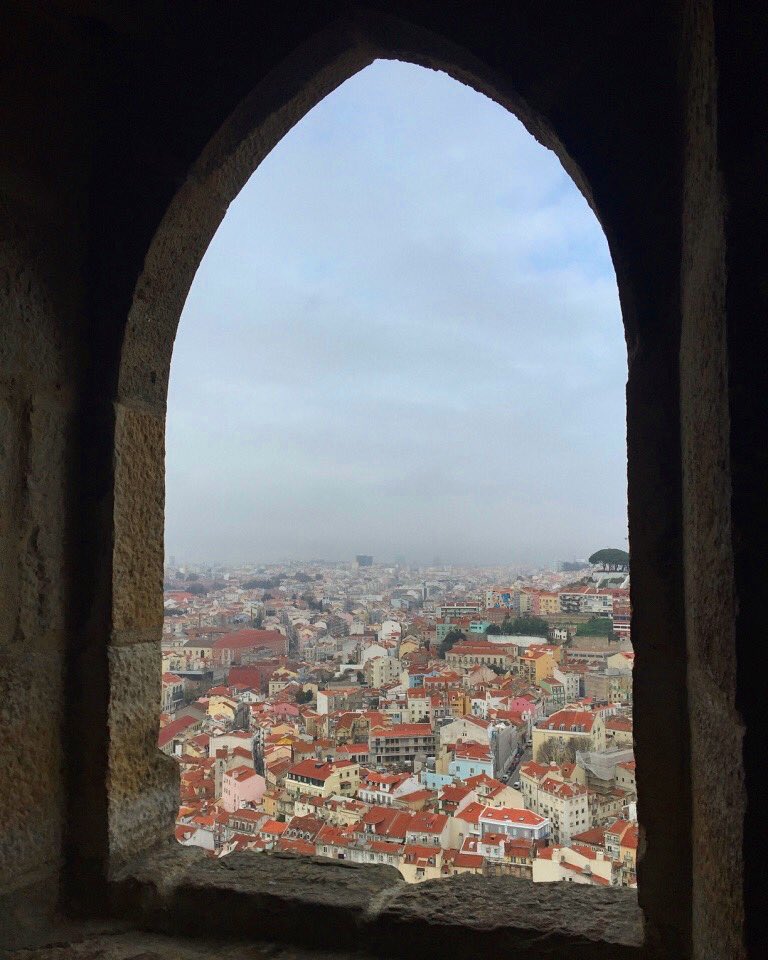 michellenworld's tweet photo. • Lisbon, Portugal •
#seville #plazadeespana #traveling #studyabroad #hike #starwars #travelblogger #instatravel #viewfromthetop 
#neverstopexploring #smalltown #mytravelgram #michellenicole #explore #magic #mycity #travelforever https://t.co/UzOADlZG4r