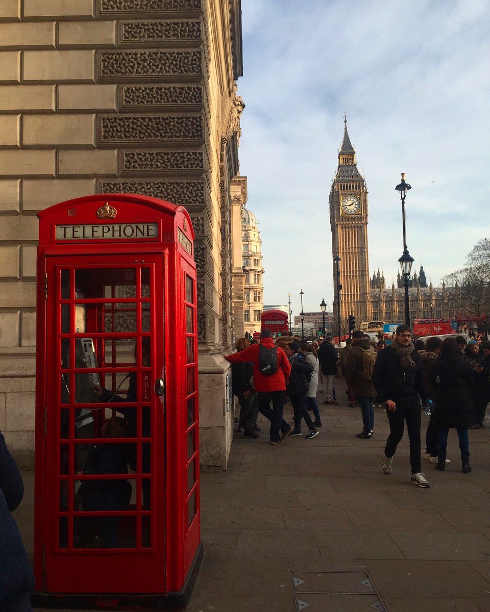 michellenworld's tweet photo. • London, United Kingdom •
#mytravelblog #travelinspo #michellenicole #studyabroad #exploreforever #london #bigben #londonuk #unitedkingdom #telephonebooth #londoneye #livingineurope #magic #travelforever #beyoubefree #sightsfordays #inmyelement #worldtraveler #londonlife https://t.co/BeSq0MYu5L