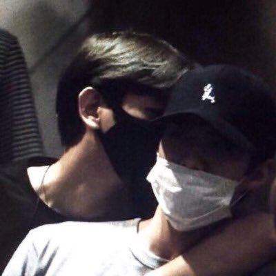 faneun14's tweet photo. เหมือนไปหมดดดดดดด https://t.co/cWC2aXXfug