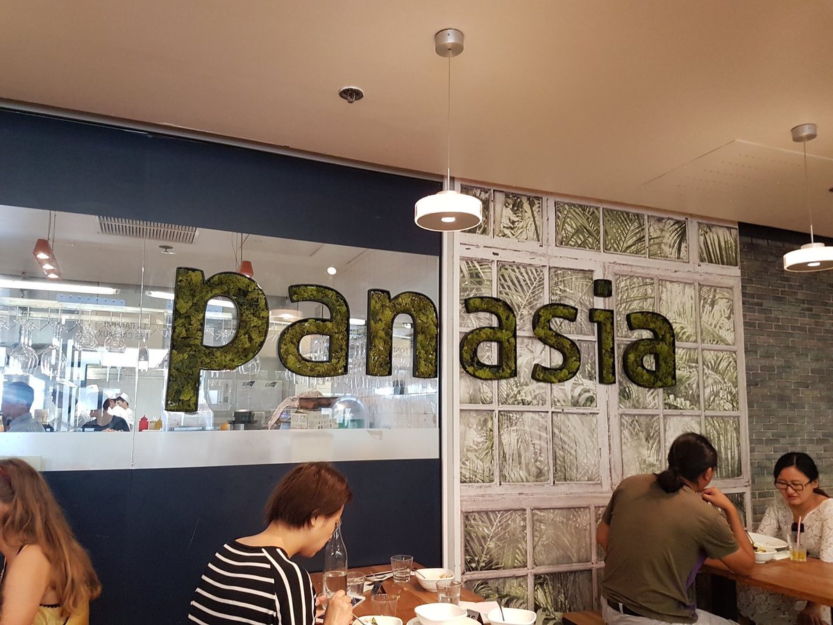 muidzuddin's tweet photo. Orang kl datang kedah masa tengah panas terik

“Panasia” https://t.co/6feTPR1FKC