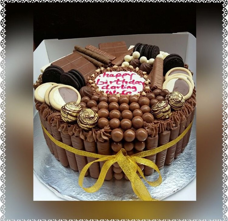 Skentelo's tweet photo. Chocolatey? Fruity? Or both? We make them the way love to have them! DM or call us on 08055583047. https://t.co/wFoUnZako6