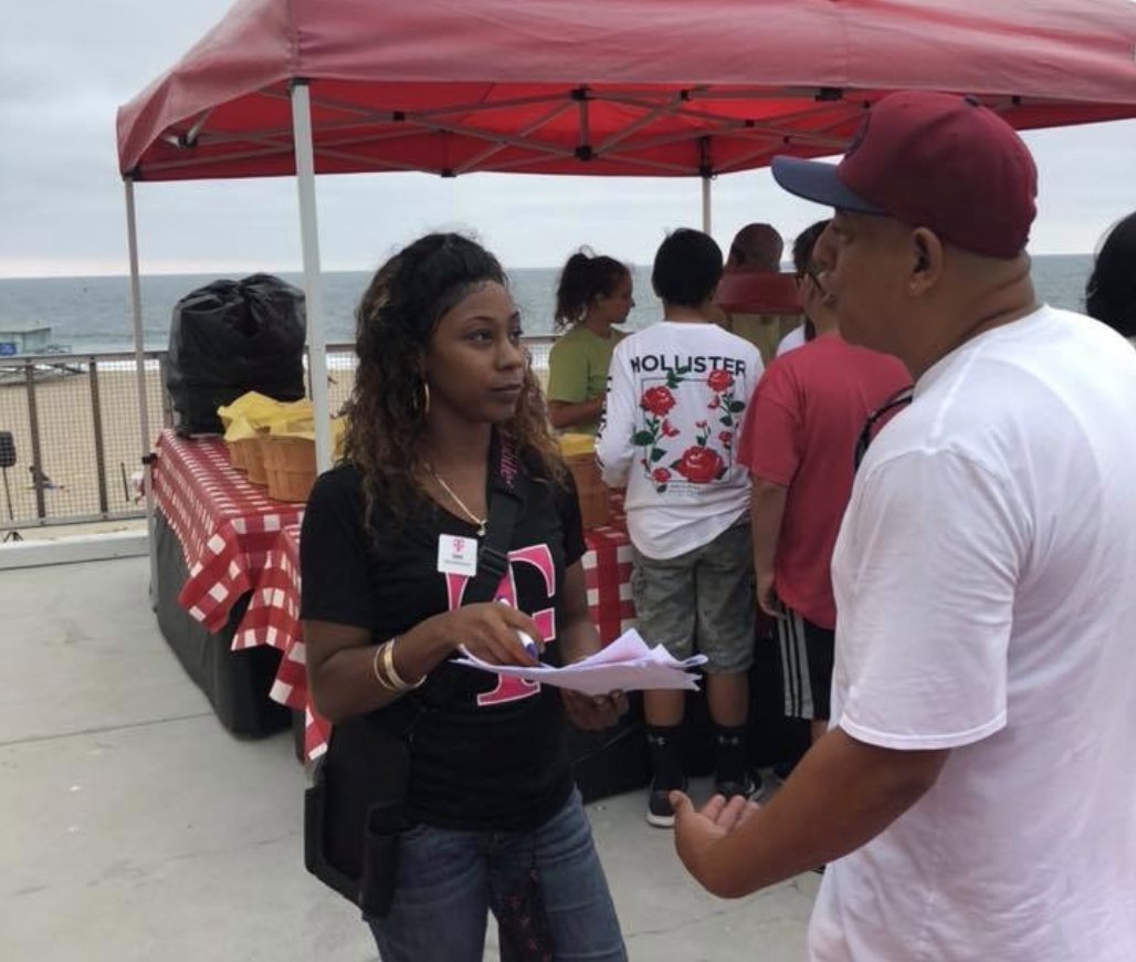 OneInTouch's tweet photo. We are #CustomerObsessed we are going to the customer and help them out. #areyouwithus https://t.co/BxdPjS1vIw