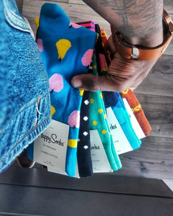 rodavanni's tweet photo. 4 pairs at R400 #Happysocks ----------------------------------------------------
Shop 8, #Morningview Shopping Centre, 100 South rd, #Morningside #Rodavanni #mensshoes #mensfashion https://t.co/SUvIlwrvwK