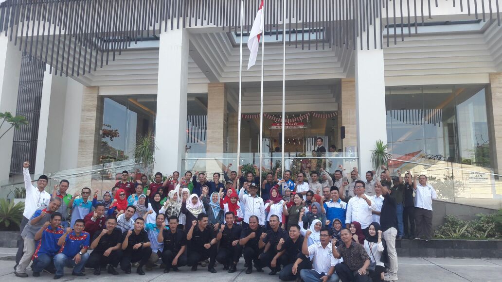 Peltihn Peningktn Kpasits TAPM Program Inovasi desa
#PIDKalselOke  #TPPIKalsel  #TPPITanahbumbu   <a href="/jokowi/">Joko Widodo</a>  <a href="/EkoSandjojo/">Eko P. Sandjojo</a> <a href="/anwsa/">Enas Mohammed</a> <a href="/kpw3_kalsel/">P3MD KalSel</a>