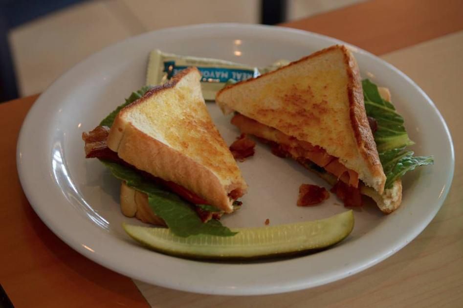 Huskers Cafe tweet media