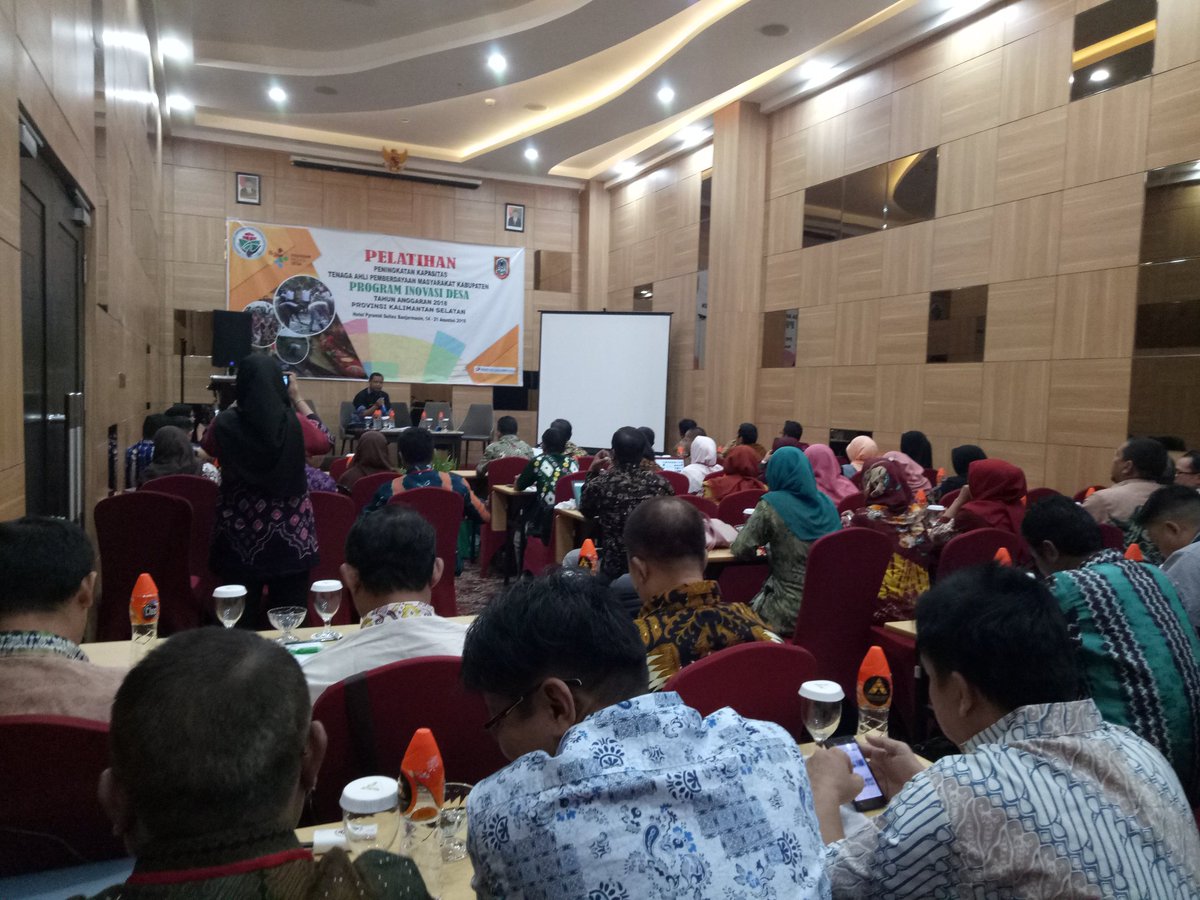 yusrilpdg's tweet photo. Melalui PID mari berbagi Inovasi demi pemaksimalan perencanaan & pelaksanaan pembangunan Desa
#PIDKalselOke
#TPPIKalsel
#TPPIHSS
@jokowi
@EkoSandjojo
@anwsanusi
@taufikmadjid71
@fachrilabalado
@FAI_88ku
@yossie_yassiana
@masmugyganteng
@kpw3_kalsel https://t.co/UqT7X0kdSx