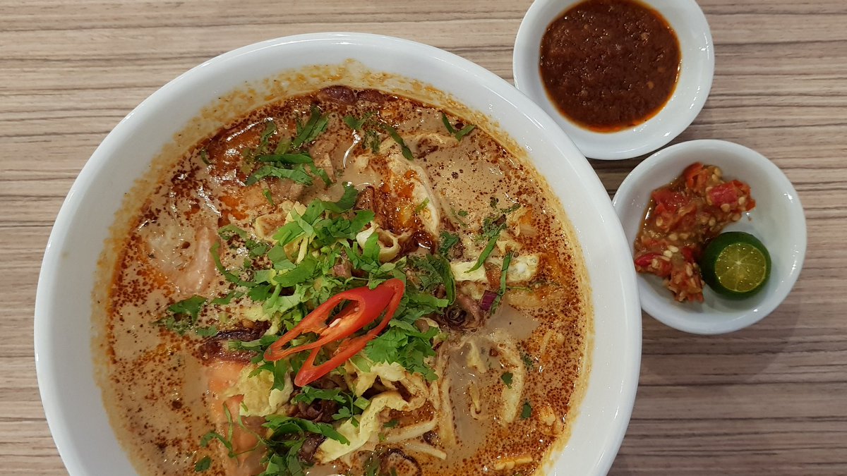 jsadiq's tweet image. Laksa Sarawak. #sambalsedap 👍