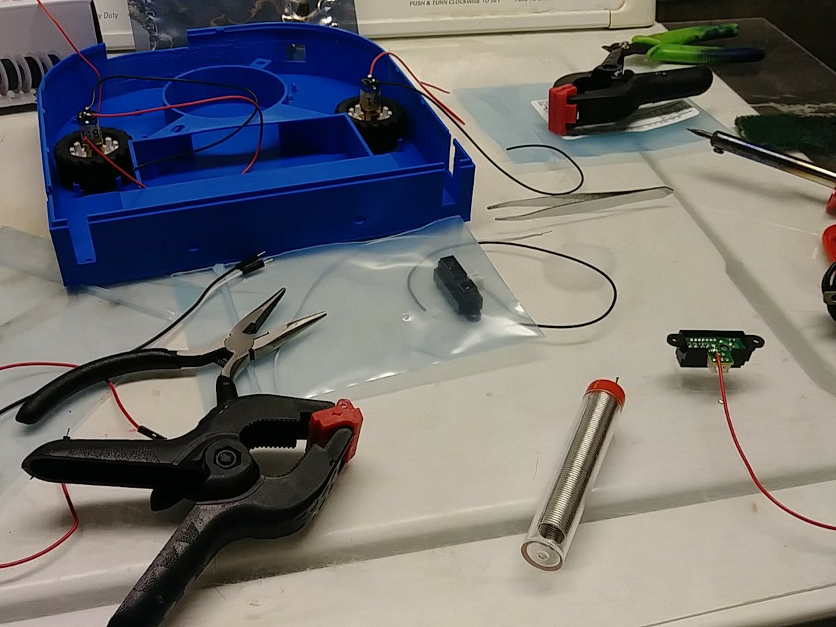KeyanteHBridge's tweet image. The BIG goal is to make robotic/automated services accessible to the south and west sides of Chicago so right now I&apos;m practicing by building a DIY roomba #automated #diyrobot