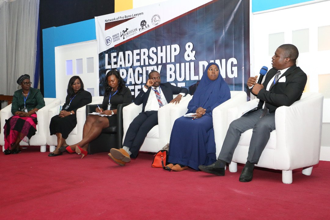 citizen_gavel's tweet photo. At the just concluded"Leadership&amp; Capacity Building of Pro bono lawyers",organised by @ADEKAHMED, our team lead- @NelsonJide shares how Gavel uses tech to provide free legal aid for people.He said"Gavel is like an uber,connecting people with free legal aid lawyers in their local. https://t.co/WNjxDILhNL