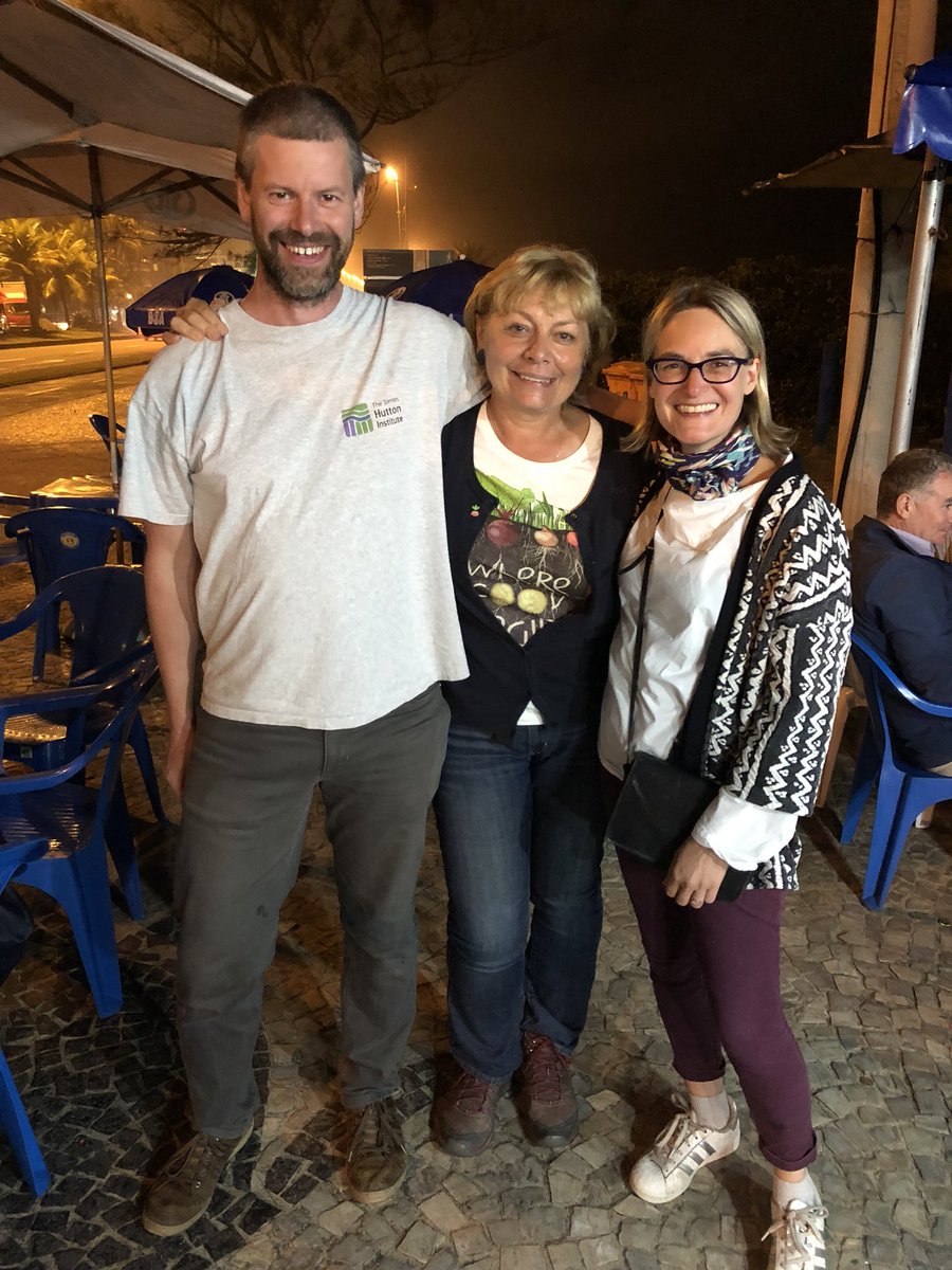 Dirt_Science's tweet photo. International Union of Soil Science division 1 (soil in space and time) chair Erika Micheli flanked by her new vice chairs! I’m looking forward to working with Erika & Matt over the next 4 years.
#wcssbrazil2018
#NextStopGlasgow https://t.co/QXncYRLPiF