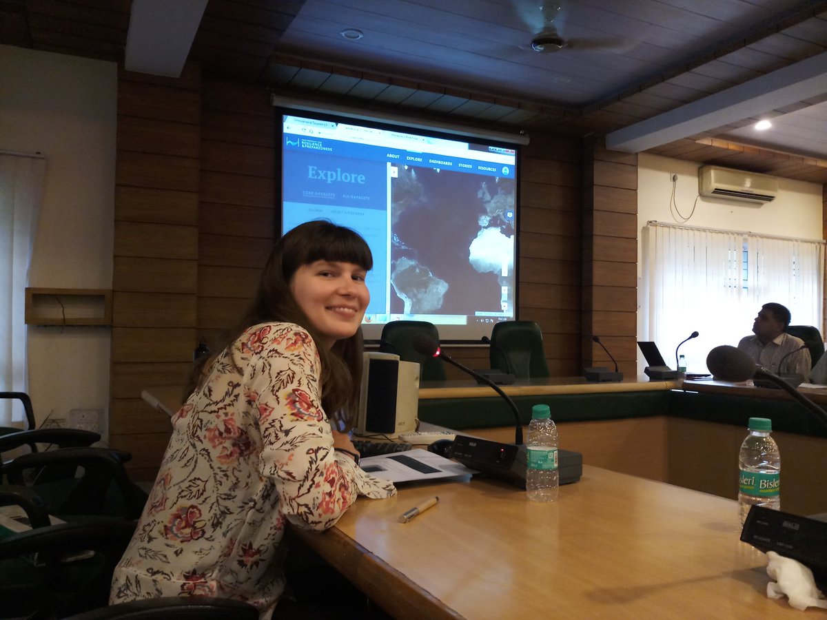 luckpooja's tweet photo. Laura Satkowski demonstrating Hands on training on how to create a dashboard on #Prepdata @FutureEarth @tewksjj @WRIIndia @dkottadiel @namginoya @anujogesh https://t.co/xV3aHmxQcp