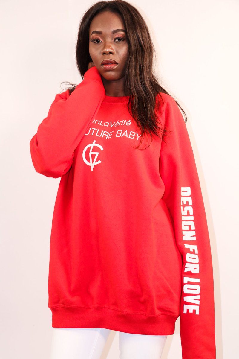 MaisonLaVerite's tweet photo. WORK FOR MONEY &
DESIGN FOR LOVE .
#ITSCOUTUREBABYCLV création 2018 #StreetWear X #MaisonLaVerite
Mannequin: #KATEBAOURO habillée par #brandonsentinel et photographié par #StudioGothaHybride pour la #MLVCAMPAIGN18 . Disponible chez #MaisonLaVerite au prix promo de 10000fcfa . https://t.co/SacrdzF2Hc